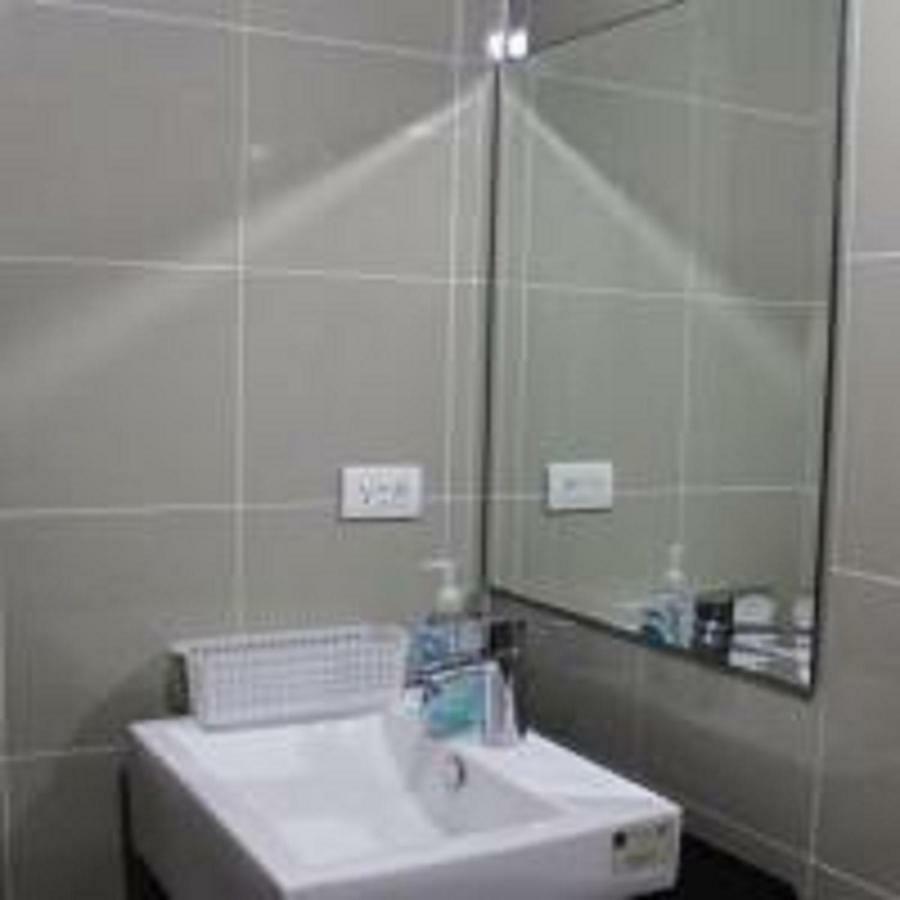 Cubao Manhattanheights Unit 11A Tower B, 2Br Маніла Екстер'єр фото