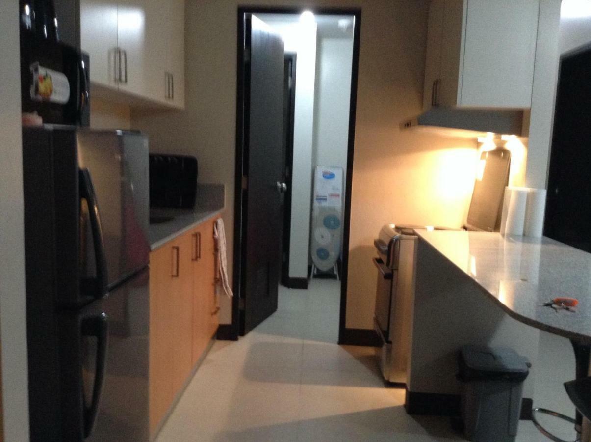 Cubao Manhattanheights Unit 11A Tower B, 2Br Маніла Екстер'єр фото