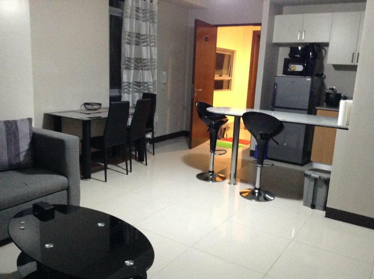 Cubao Manhattanheights Unit 11A Tower B, 2Br Маніла Екстер'єр фото
