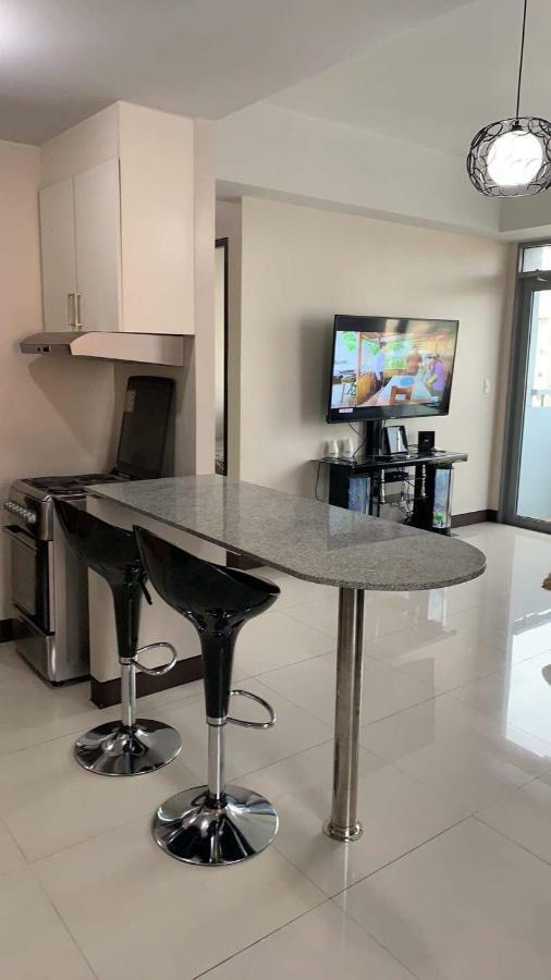 Cubao Manhattanheights Unit 11A Tower B, 2Br Маніла Екстер'єр фото